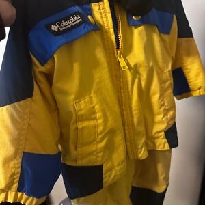 Columbia Blue and Yellow Outdoor Jacket and Bid